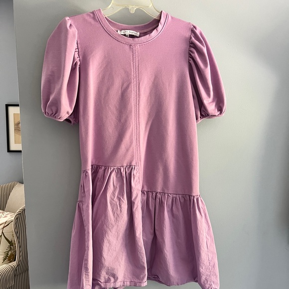 Gently worn English Factory Mixed Media Mini dress in Lilac. Size M. - Picture 2 of 6